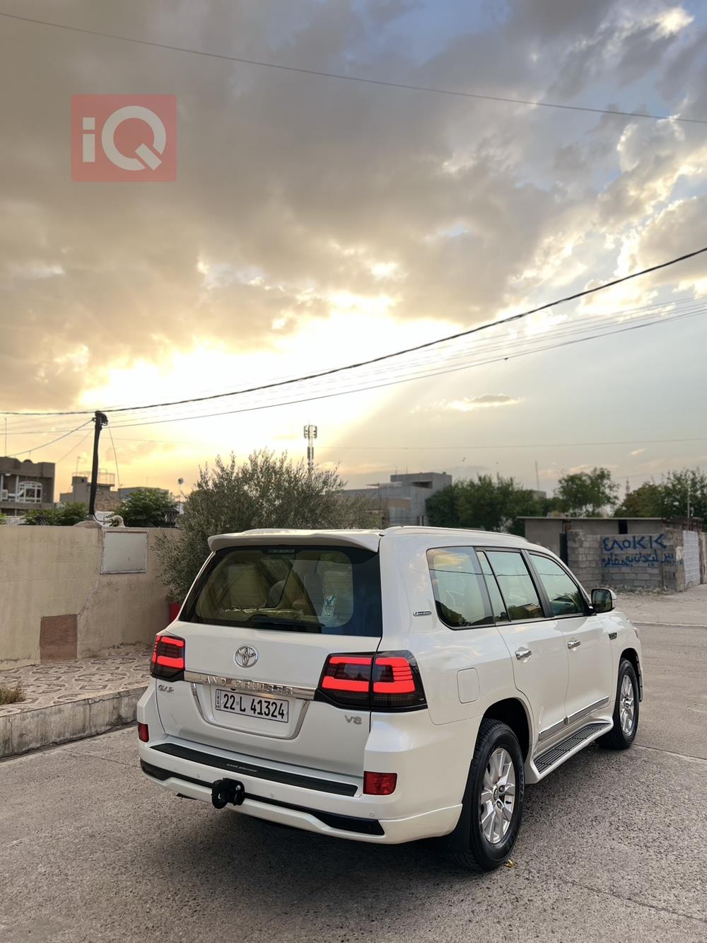 تويوتا لاندكروزر